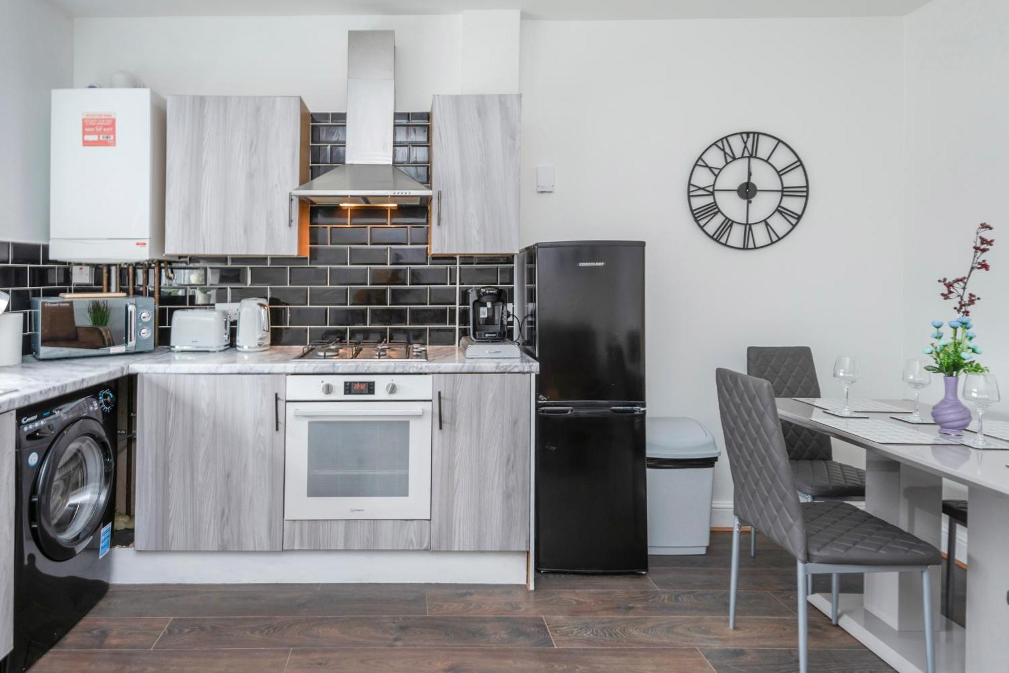 Modern Family Home W/Wi-Fi, Netflix, Self Check-In Londra Dış mekan fotoğraf
